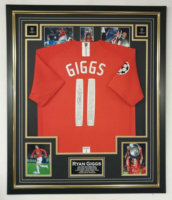 Ryan Giggs Signed No 11 Manchester United Shirt