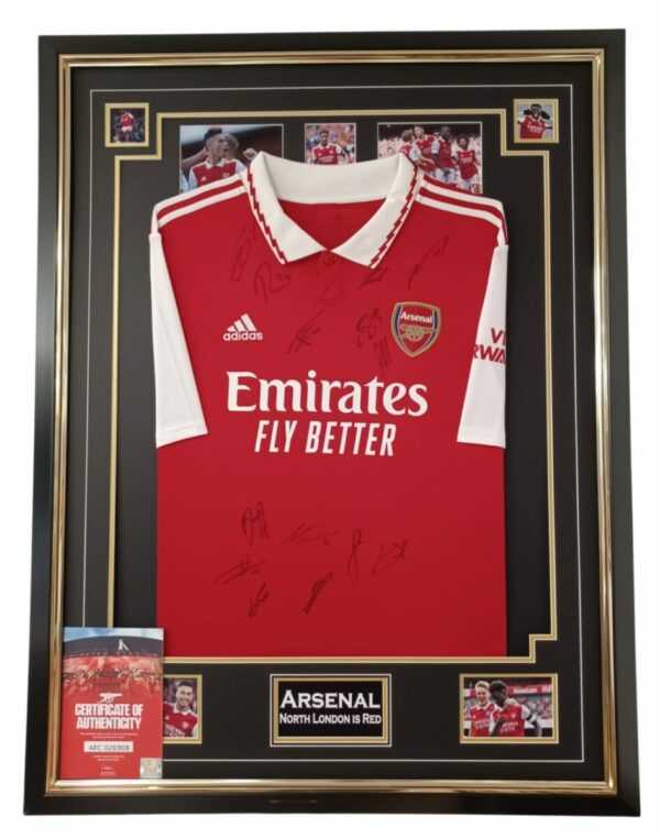 ARSENAL SQUAD SIGNED SHIRT FRAMED