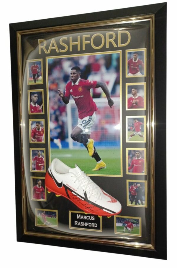 MARCUS RASHFORD SIGNED FOOTBALL BOOT IN CURVED FRAME WITH MANCHESTER UTD PHOTOS